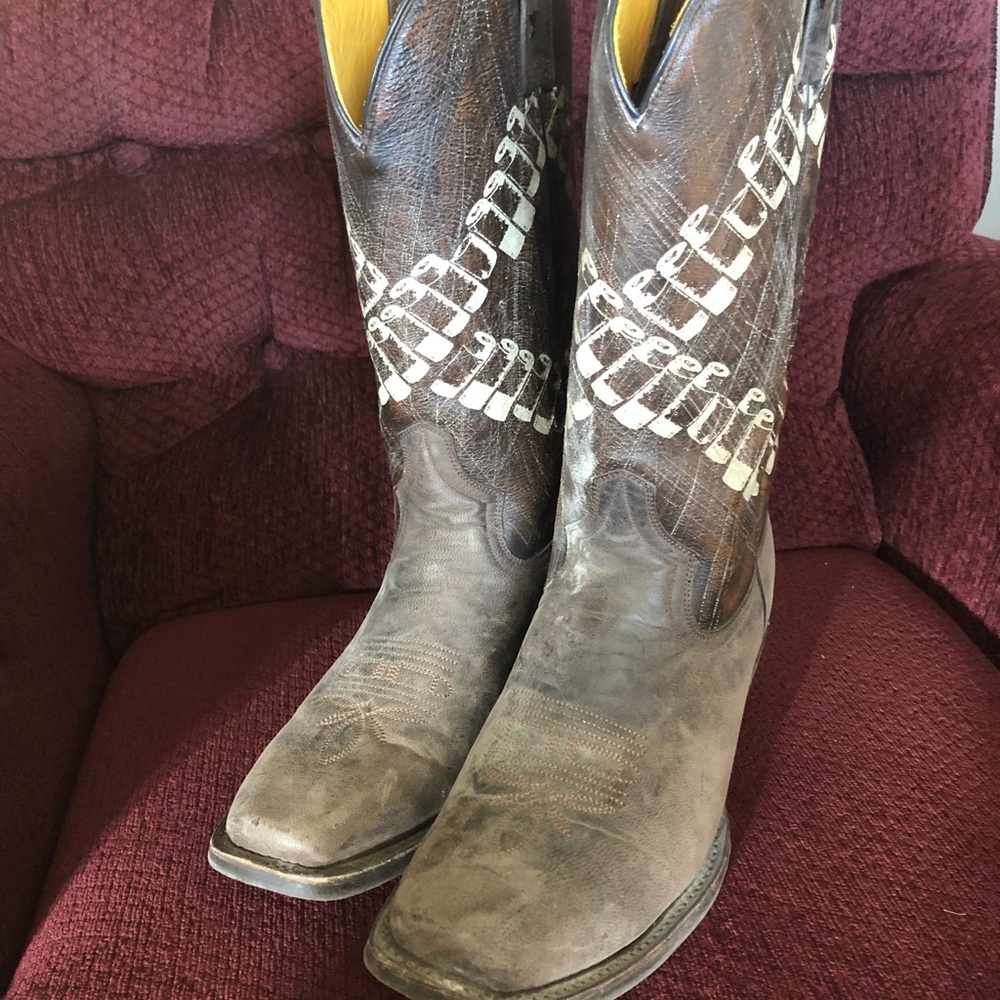 Tin Haul Boots